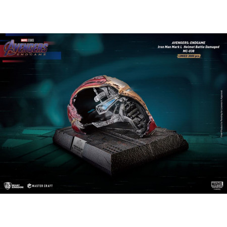 Avengers Endgame Master Craft socha Iron Man Mark50 Helmet Battle Damaged 22 cm